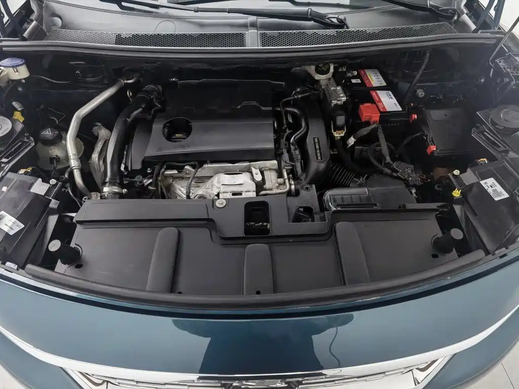 Peugeot 5008 — миниатюра 6