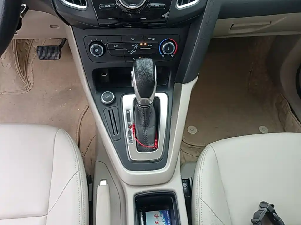 Ford Focus — миниатюра 14