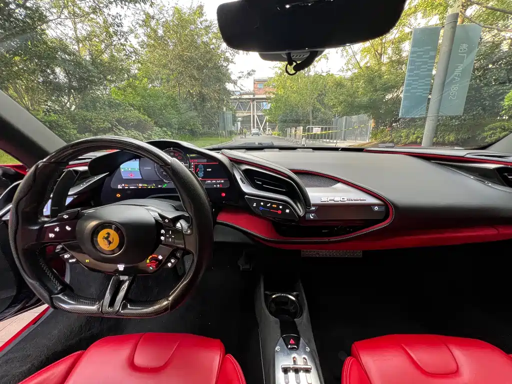 Ferrari SF90 — миниатюра 11