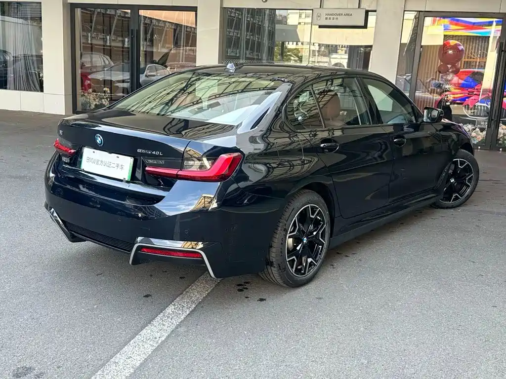 BMW i3 — миниатюра 6