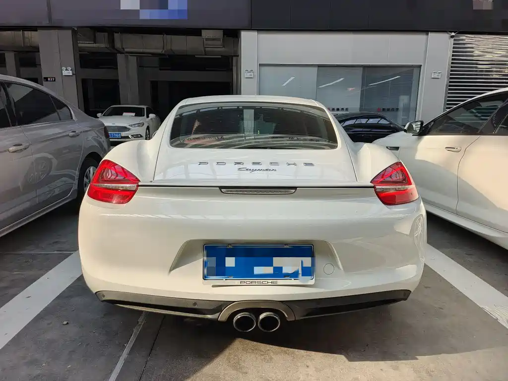 Porsche Cayman 2015 Cayman Style Edition 2.7L