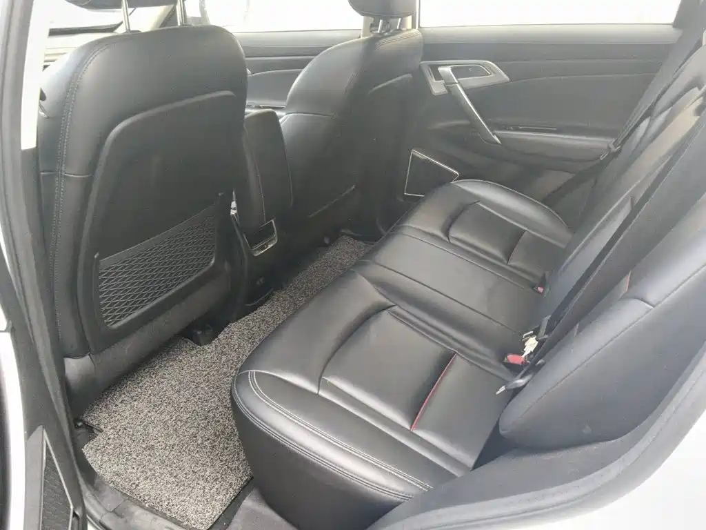 Geely Boyue — миниатюра 14