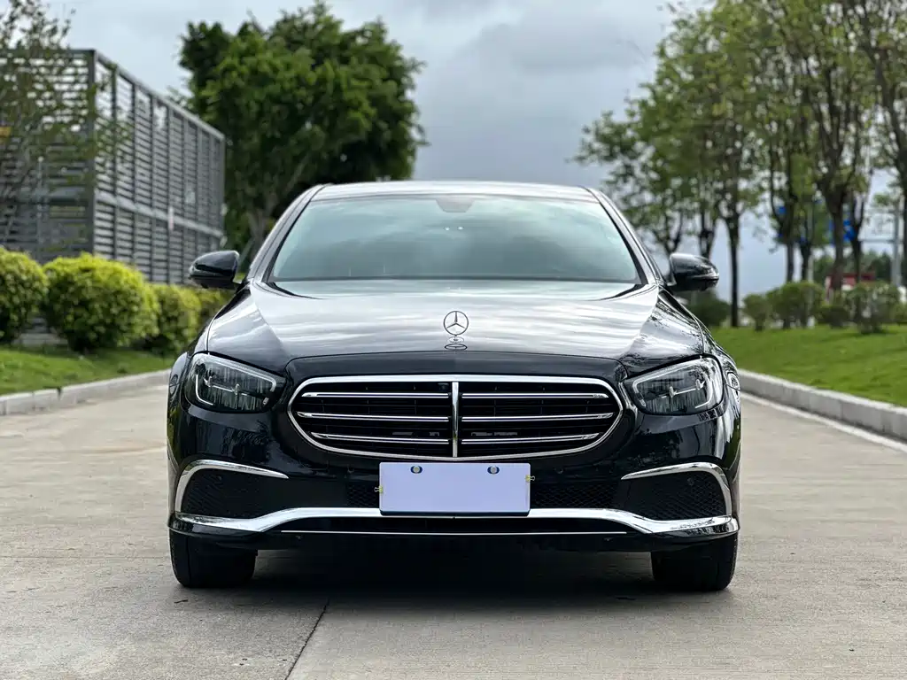 Mercedes-Benz E-Class E 2022 E 300 L Luxury