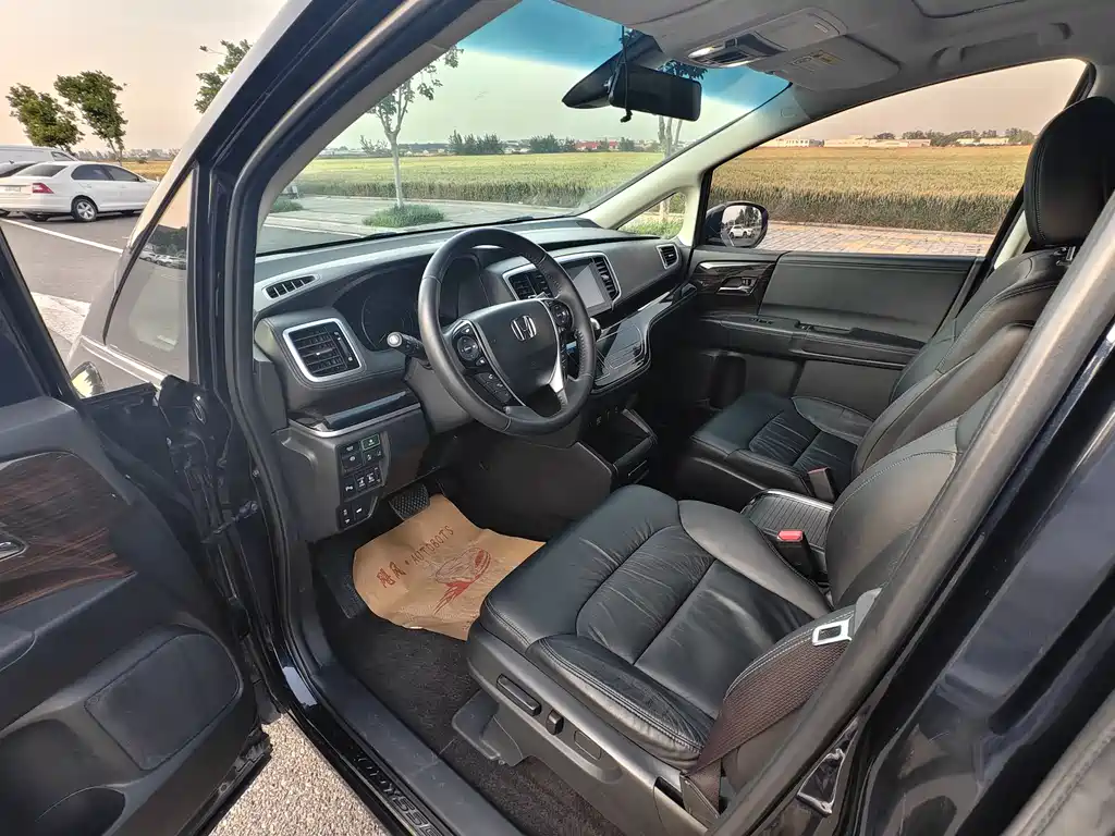 Honda Odyssey 2019 2.0L Premium