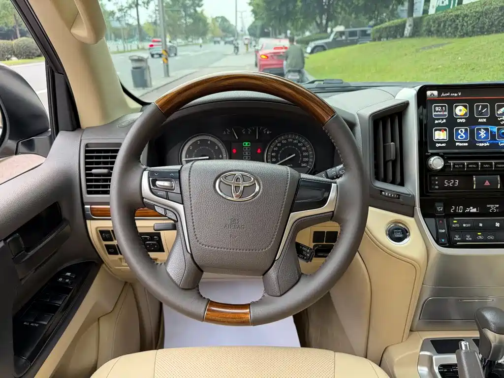 Toyota Land Cruiser — миниатюра 14