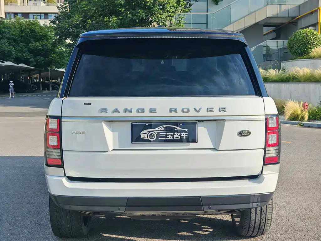 Land Rover Range Rover — миниатюра 5