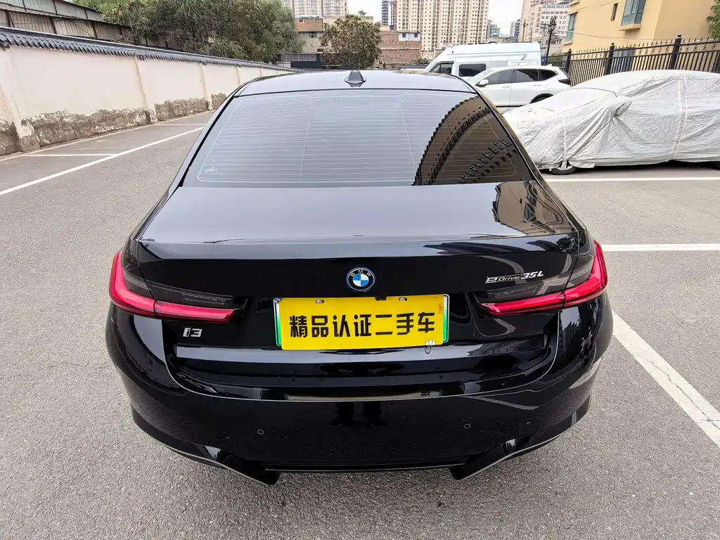 BMW i3 — миниатюра 17