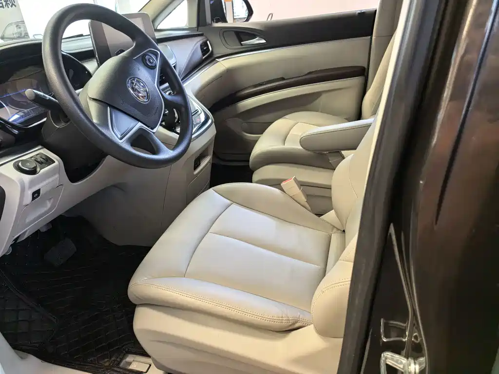 Buick GL8 2021 652T Comfort