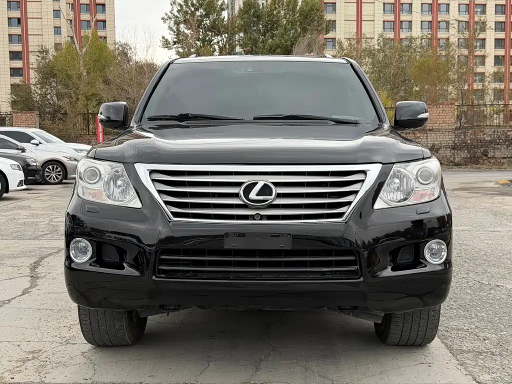 Lexus LX — миниатюра 2