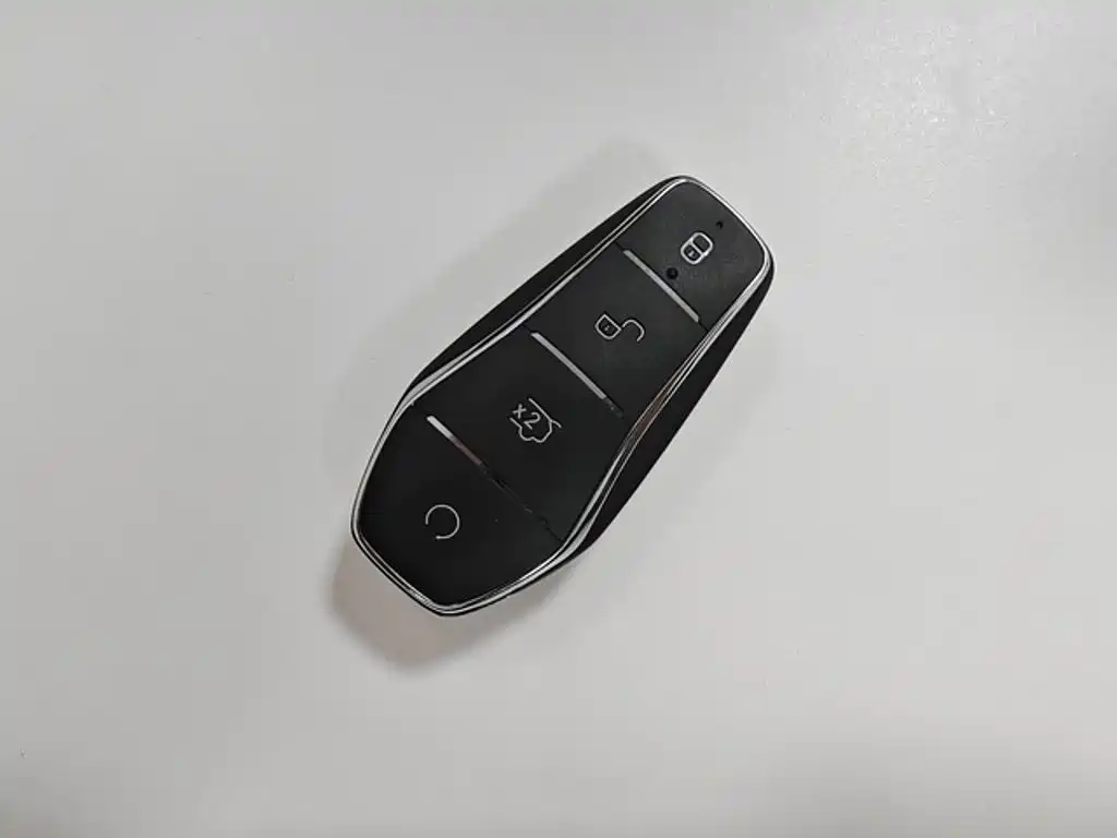BYD Yuan Plus — миниатюра 9