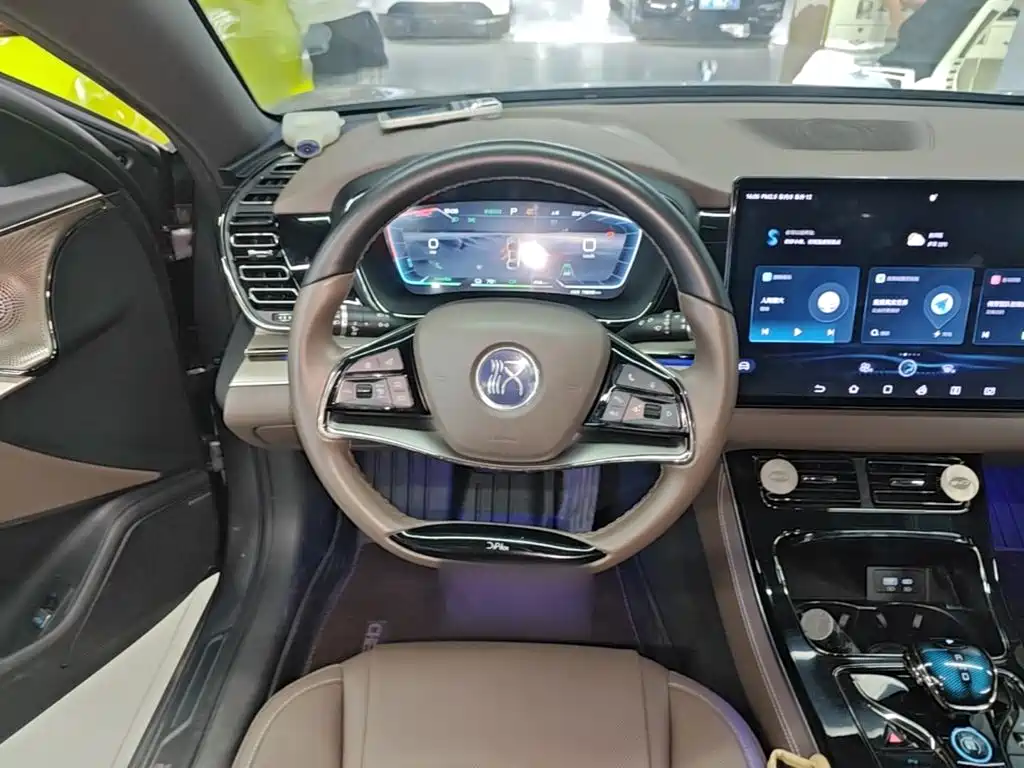 BYD Han — миниатюра 11