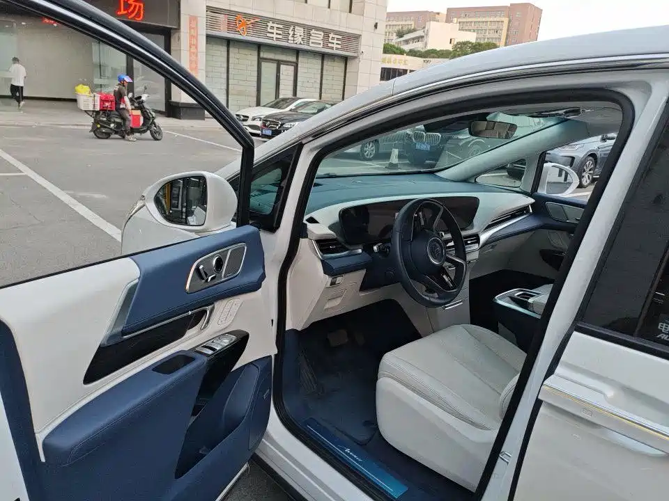 Buick Century — миниатюра 6