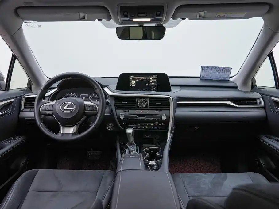 Lexus RX — миниатюра 11