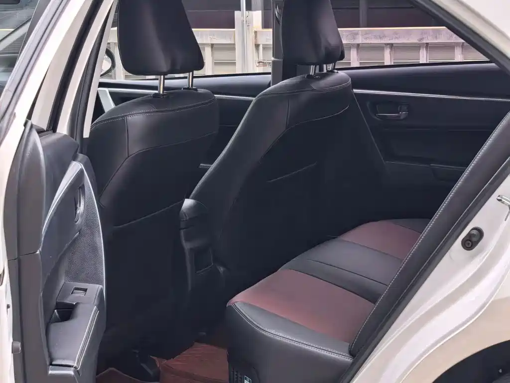 Toyota Corolla — миниатюра 9