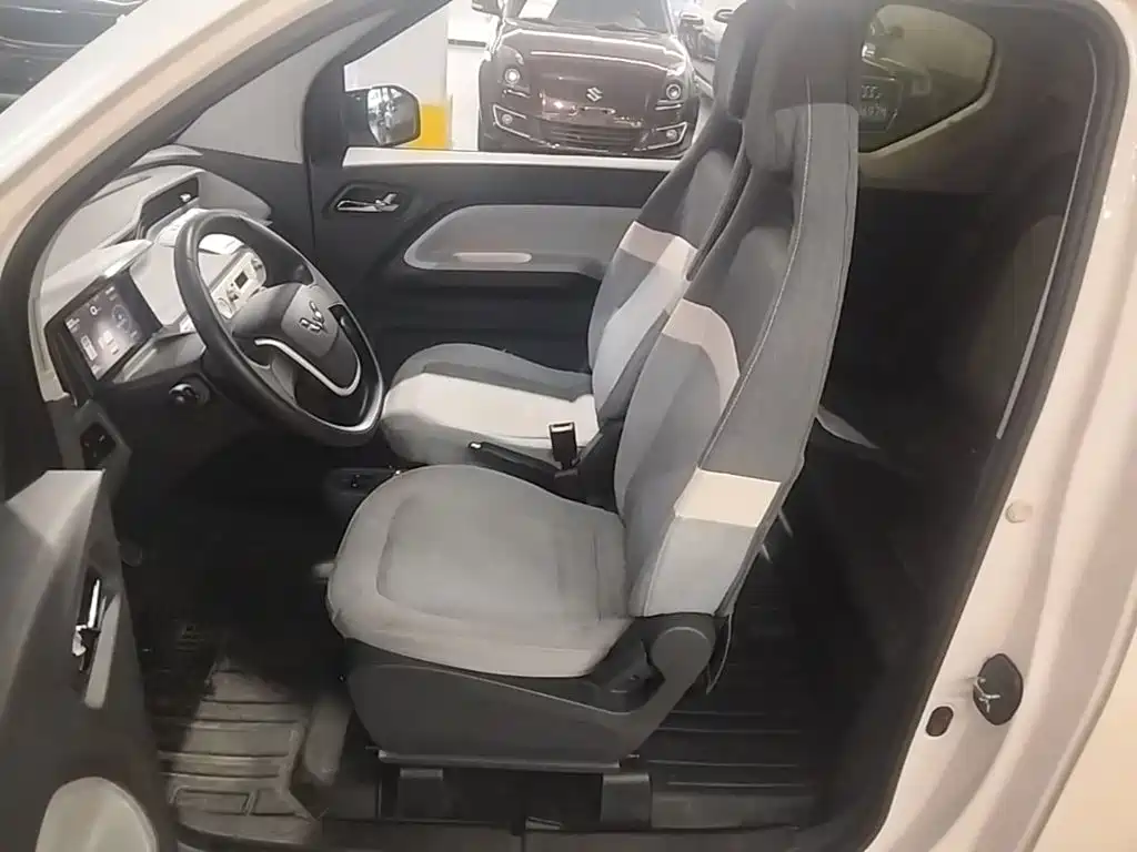 Wuling MINIEV — миниатюра 15