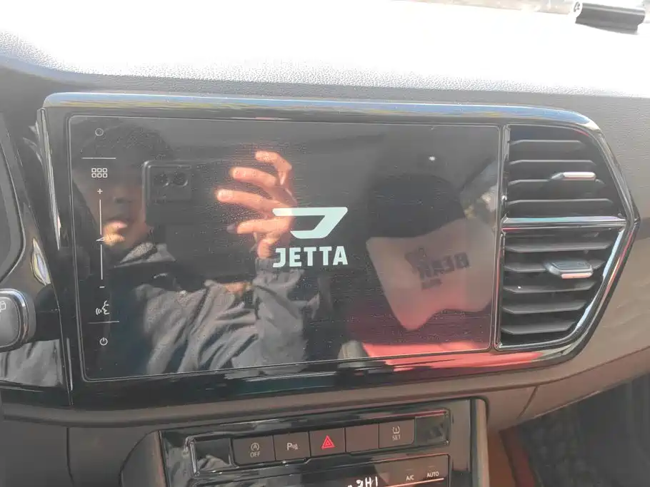 Jetta VS7 — миниатюра 13