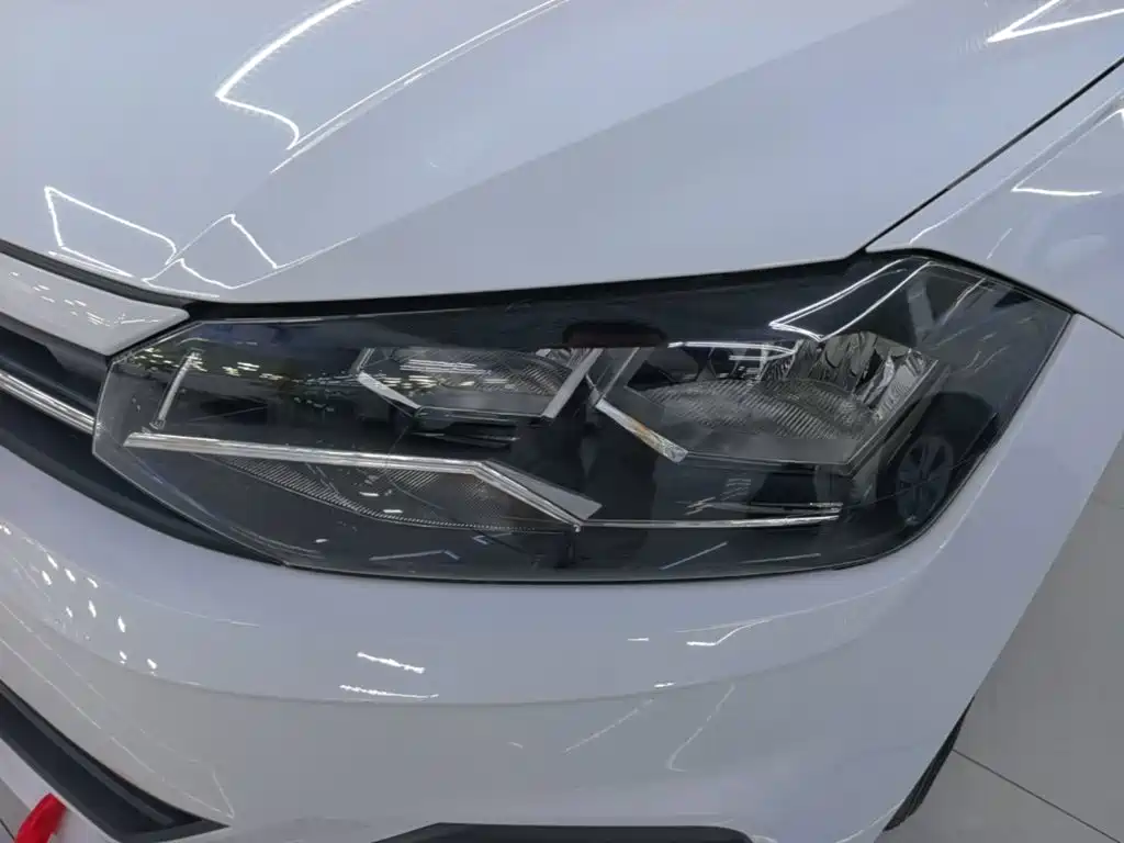 Volkswagen Polo — миниатюра 24