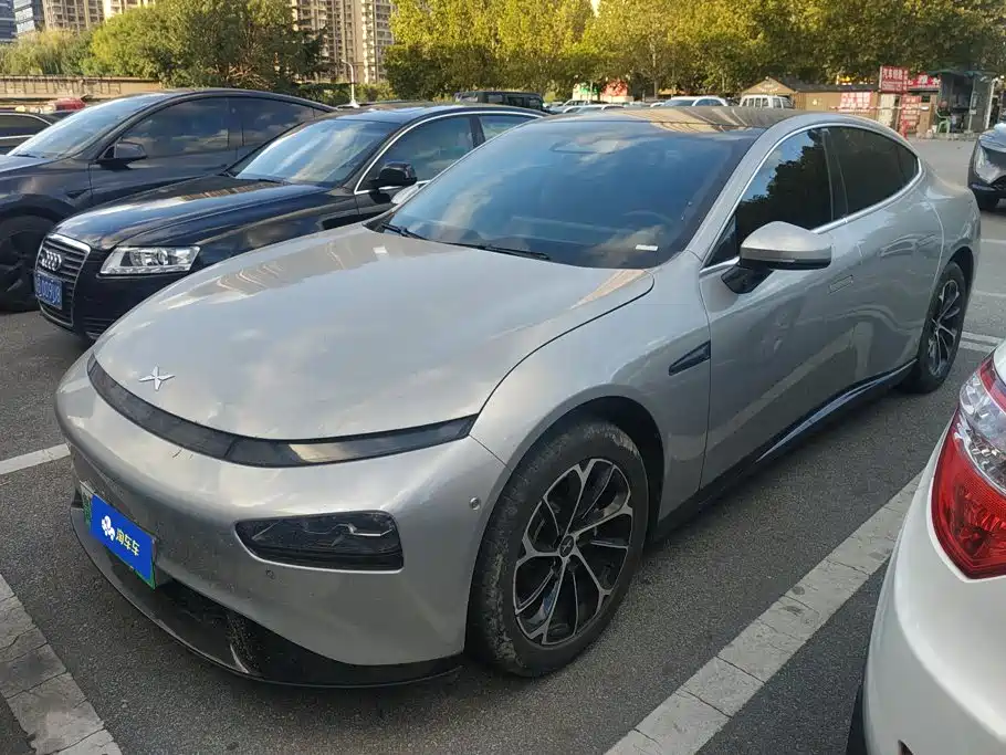 XPeng P7