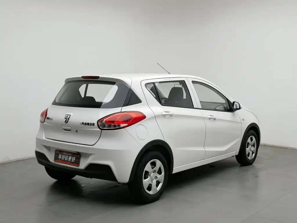 Baojun 310 — миниатюра 2