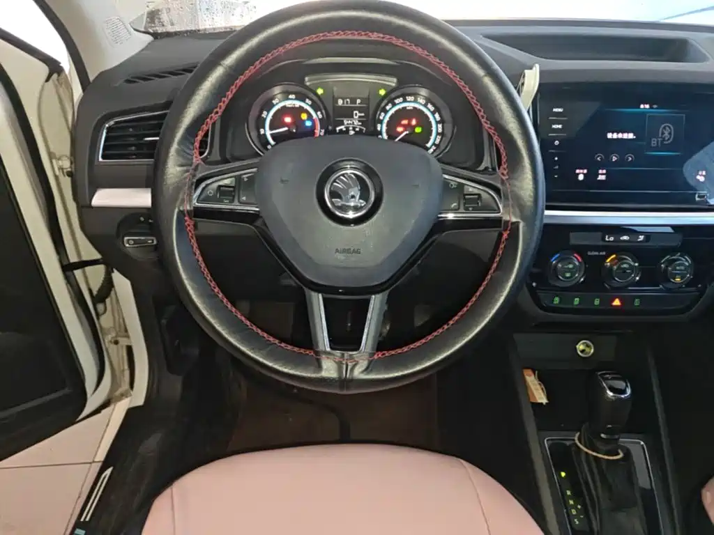 Skoda Kamiq — миниатюра 11