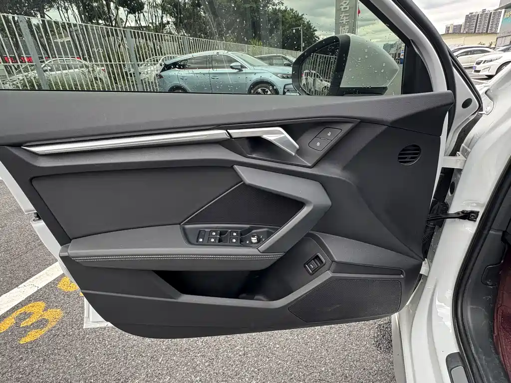 Audi A3 — миниатюра 8