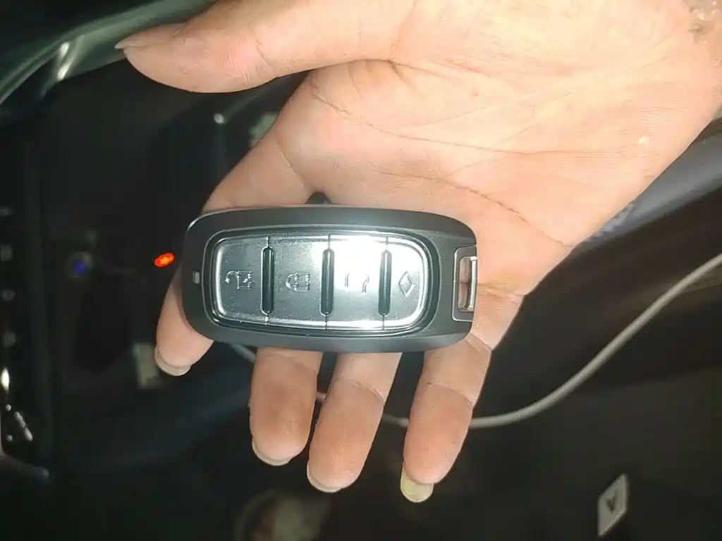 Peugeot 4008 — миниатюра 9