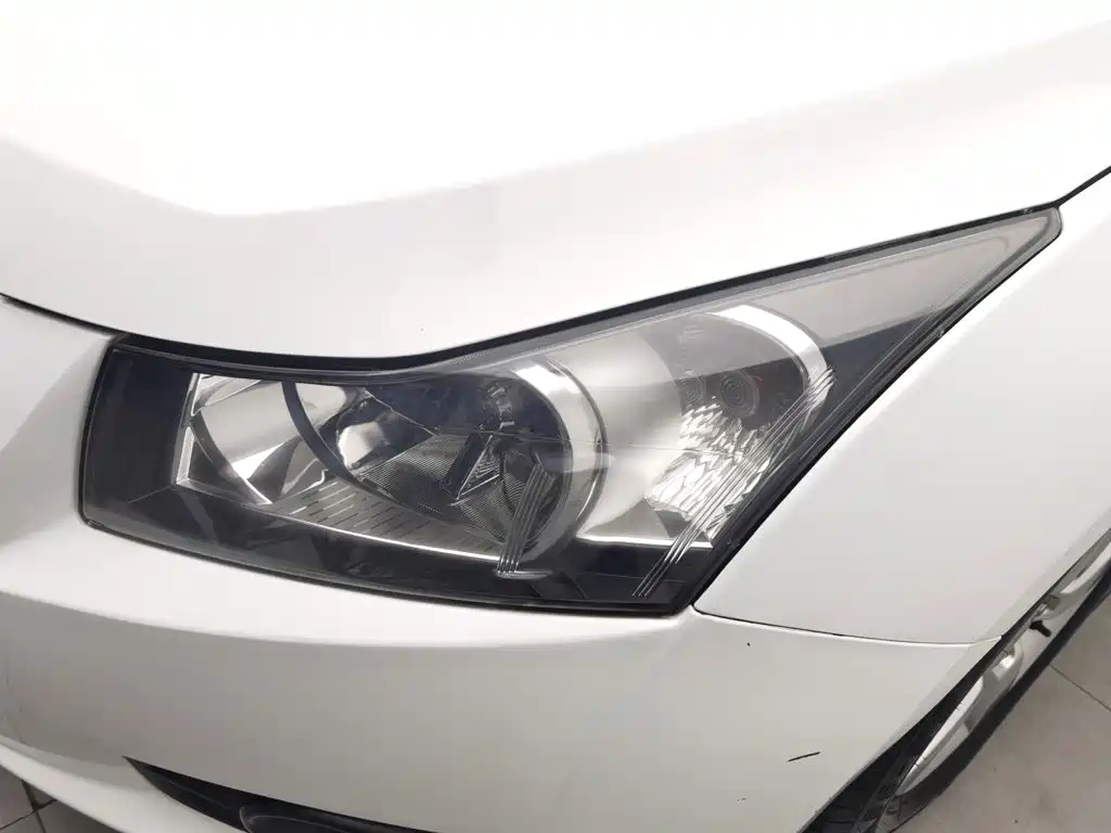 Chevrolet Cruze — миниатюра 7