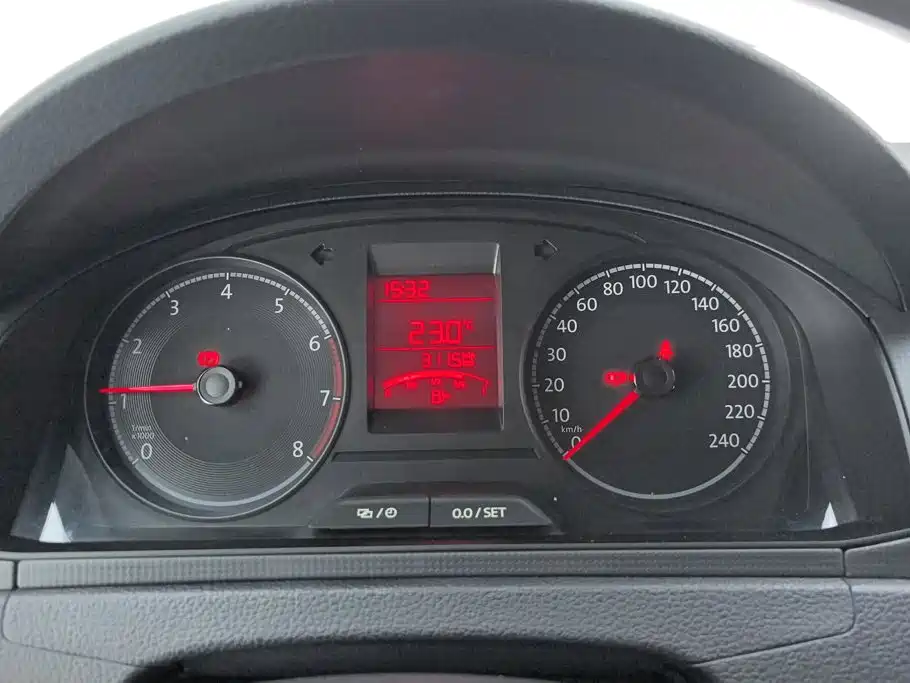 Volkswagen Santana — миниатюра 14