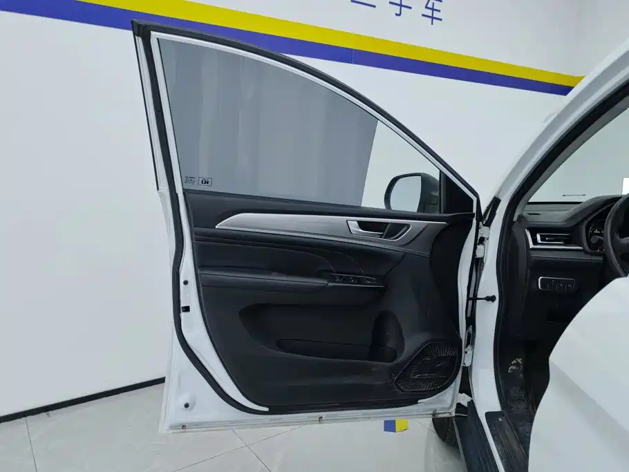 Haval M6 — миниатюра 7