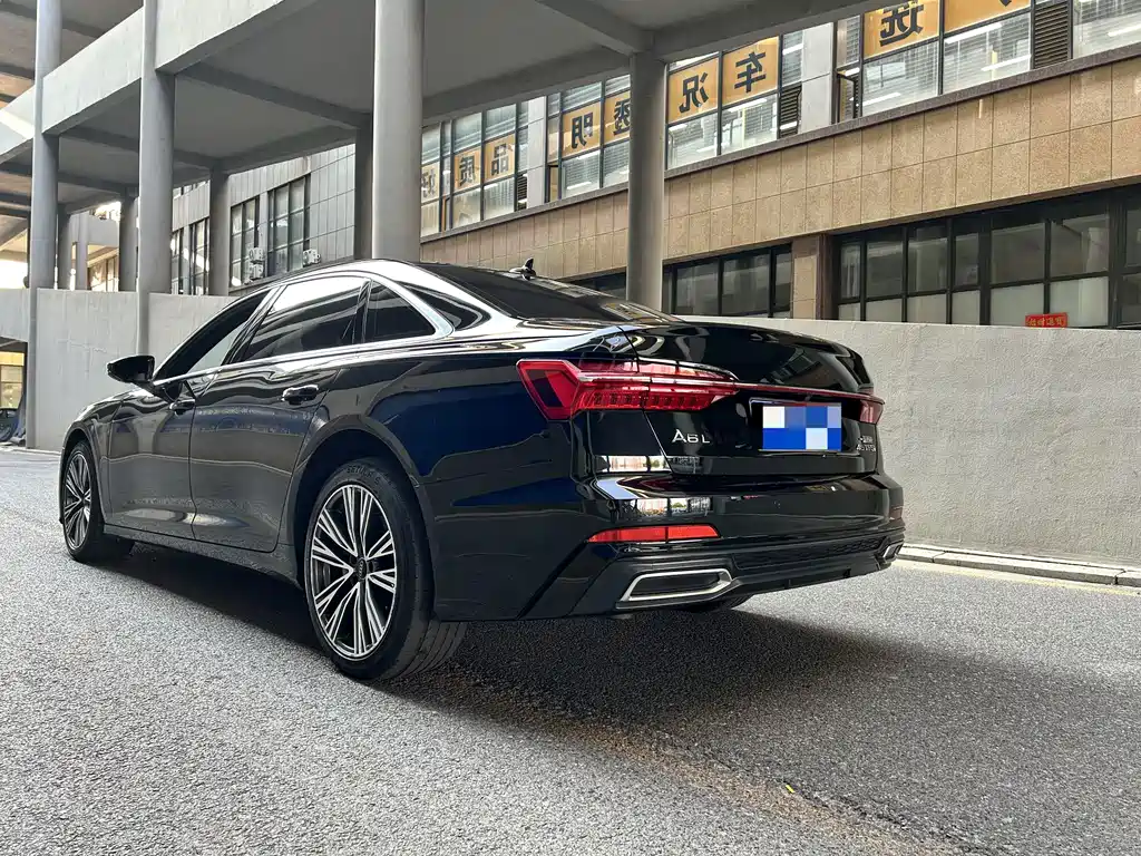 Audi A6L — миниатюра 6