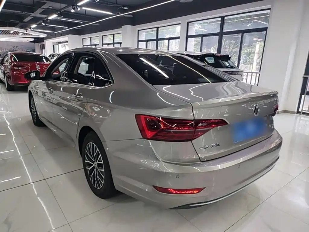 Volkswagen Sagitar — миниатюра 5