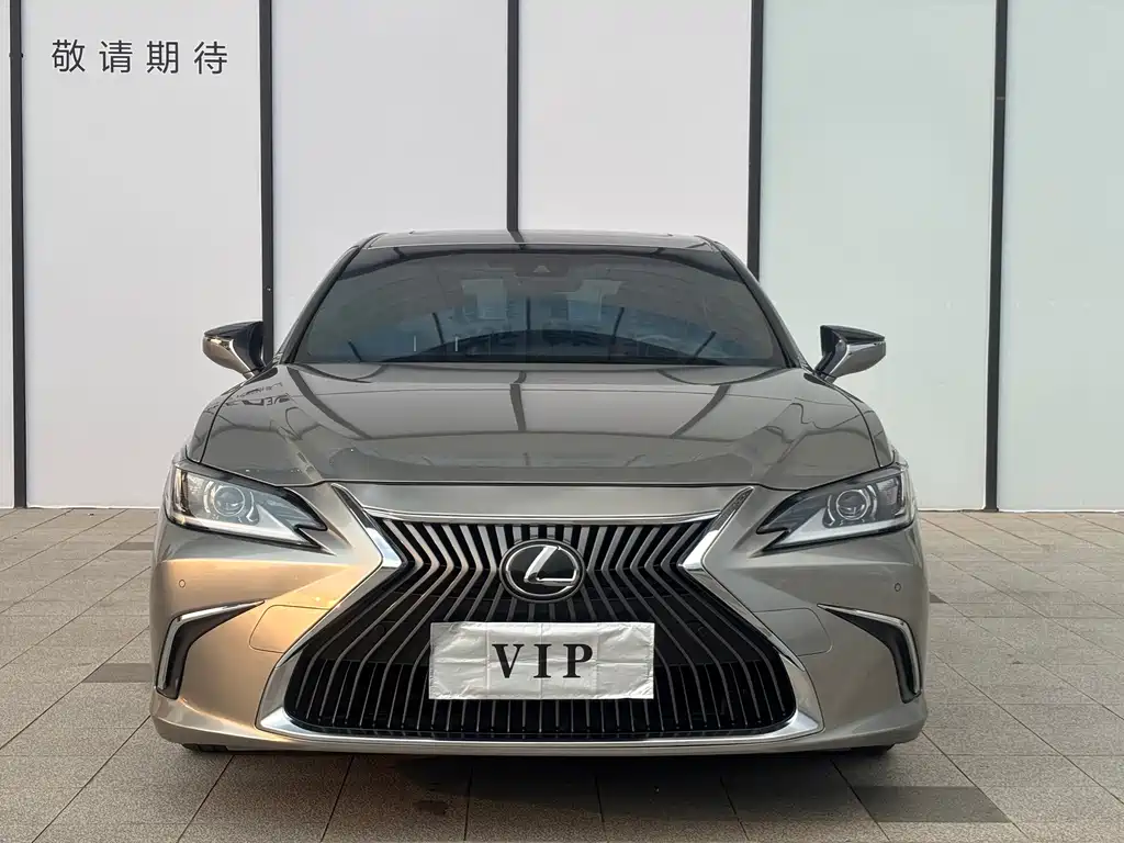 Lexus ES — миниатюра 2