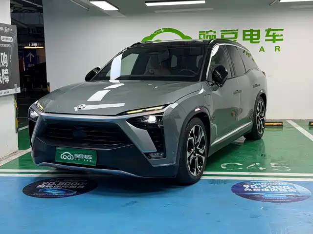 2022 Nio ES8
