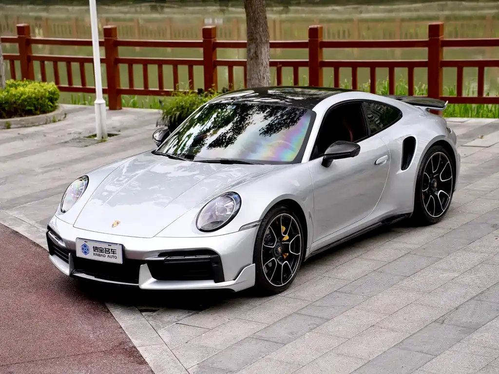 Porsche 911 2022 Turbo S 3.7T
