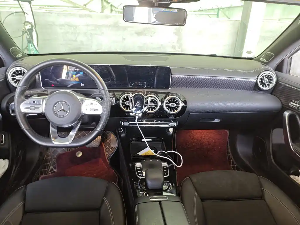 Mercedes-Benz A-Class — миниатюра 4