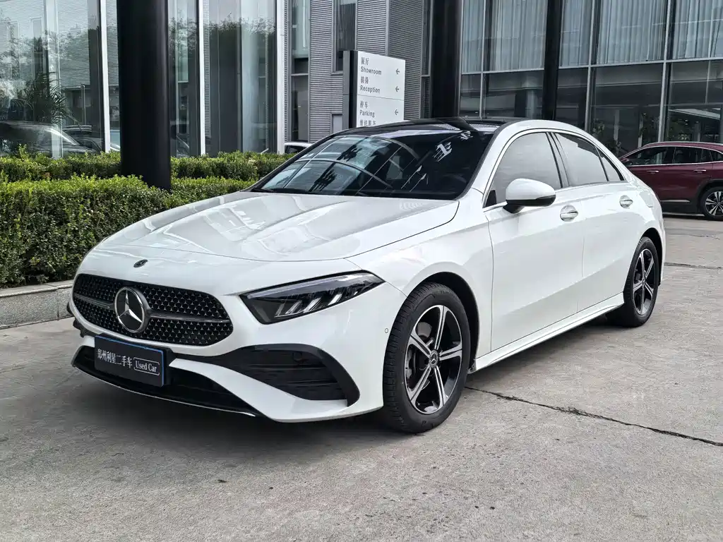 Mercedes-Benz A-Class — миниатюра 2