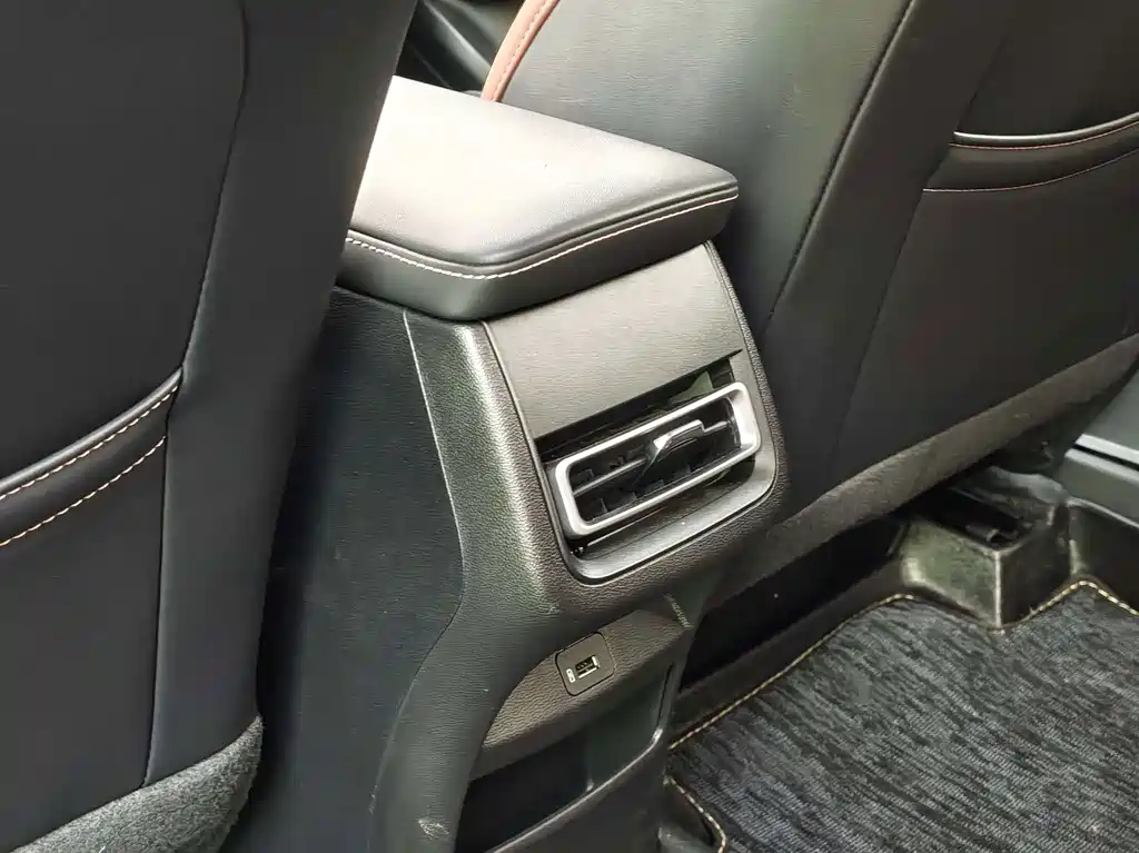 Changan Eado — миниатюра 13