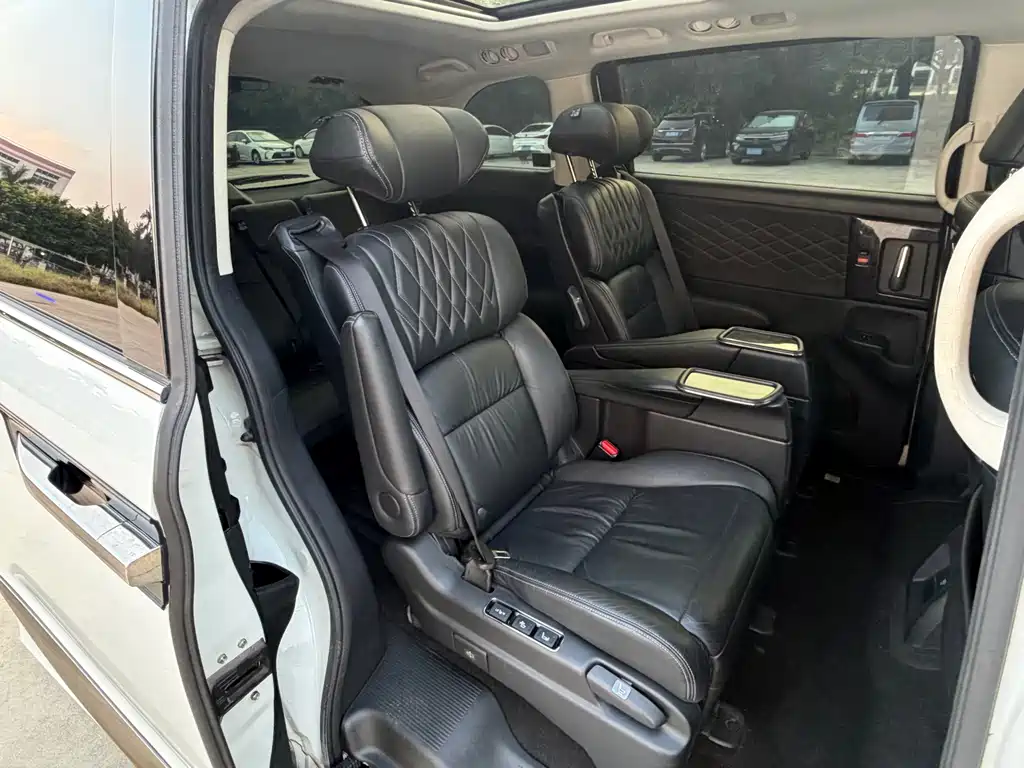 Honda Elysion — миниатюра 14