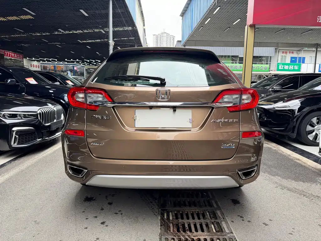 Honda Avancier — миниатюра 4