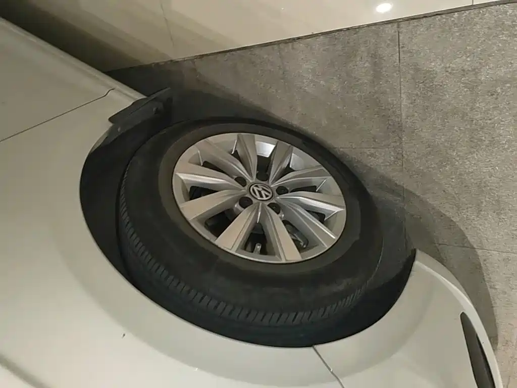Volkswagen Lavida — миниатюра 23