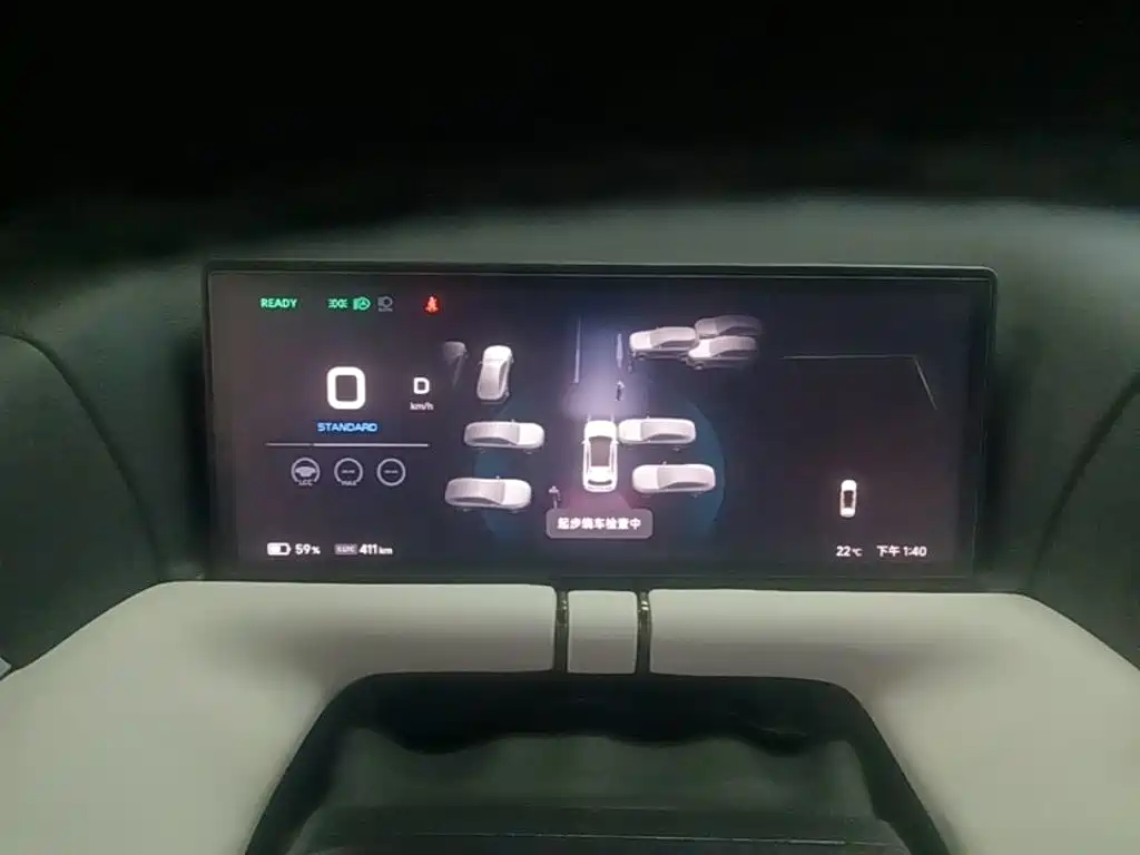 XPeng G9 — миниатюра 12