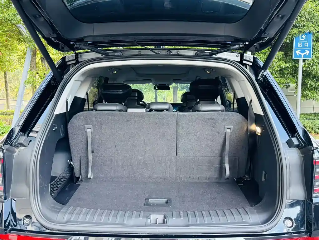 Ford Edge — миниатюра 13