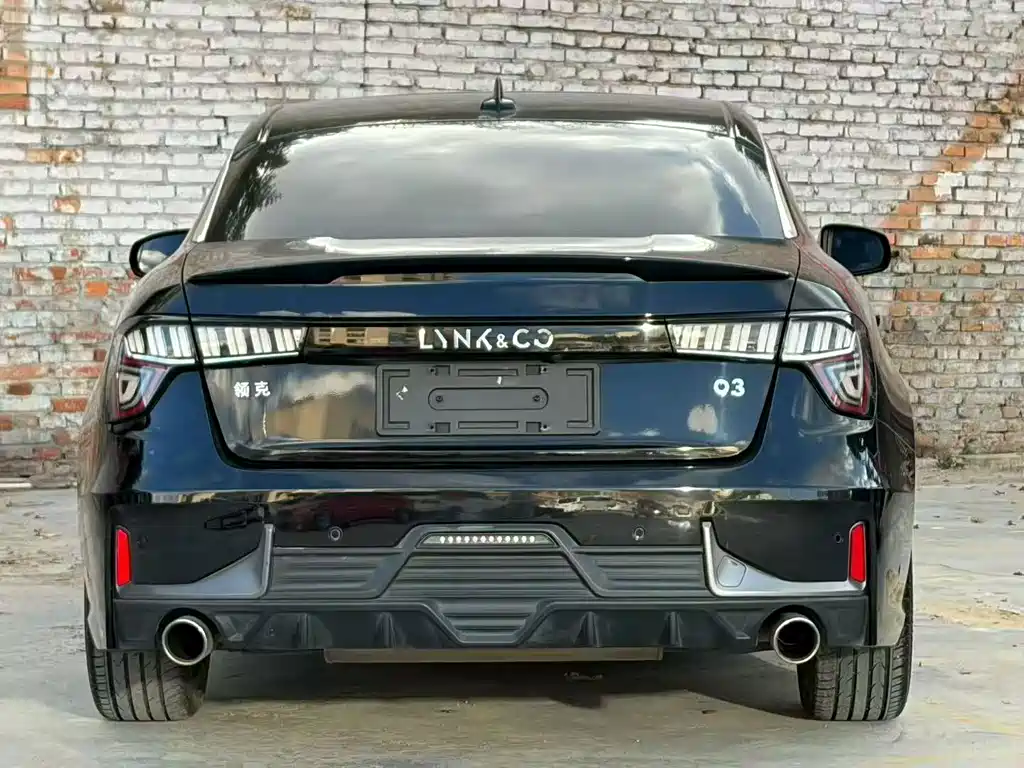 Lynk & Co 03 — миниатюра 9