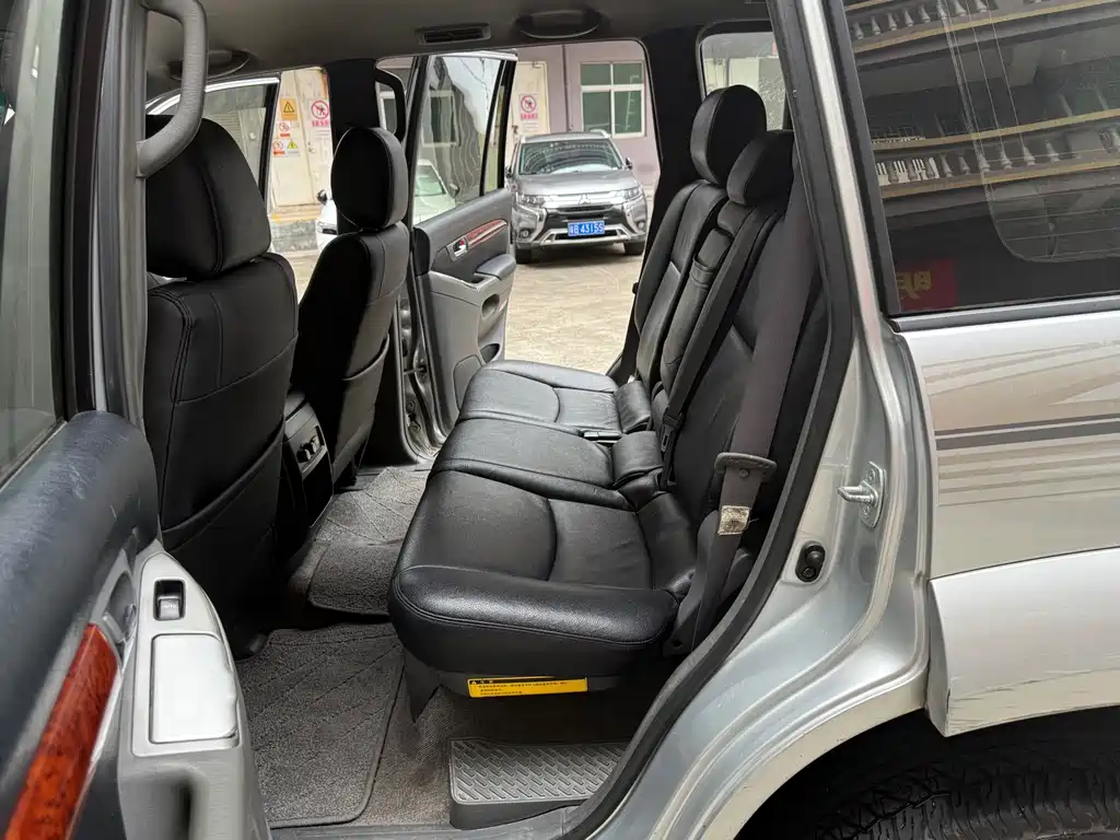 Toyota Land Cruiser Prado 2004 GX 2.7 AT