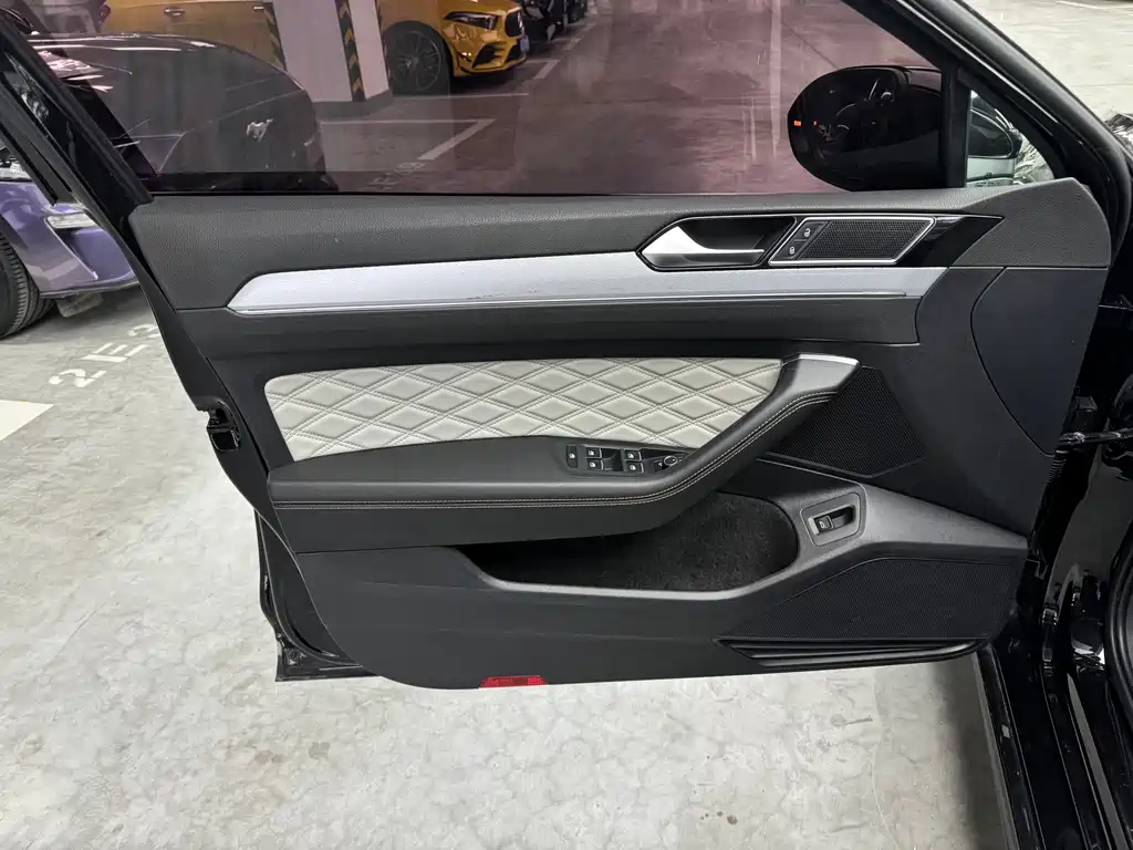 Volkswagen Magotan — миниатюра 6