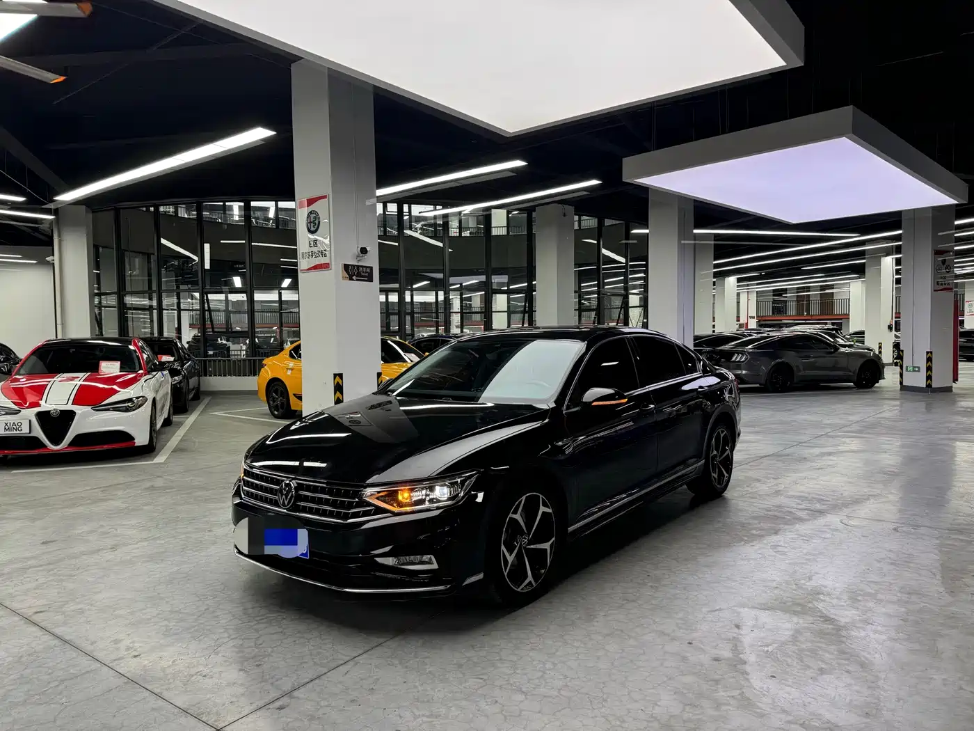 迈腾 2023款 200万辆纪念版 330TSI DSG领先型 2023