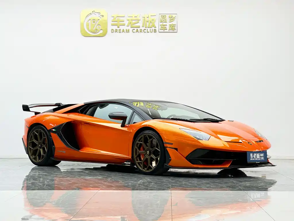 Lamborghini Aventador 2011 LP 700-4
