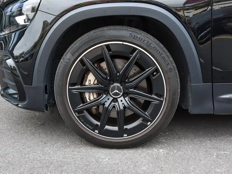 Mercedes-Benz GLB AMG — миниатюра 4