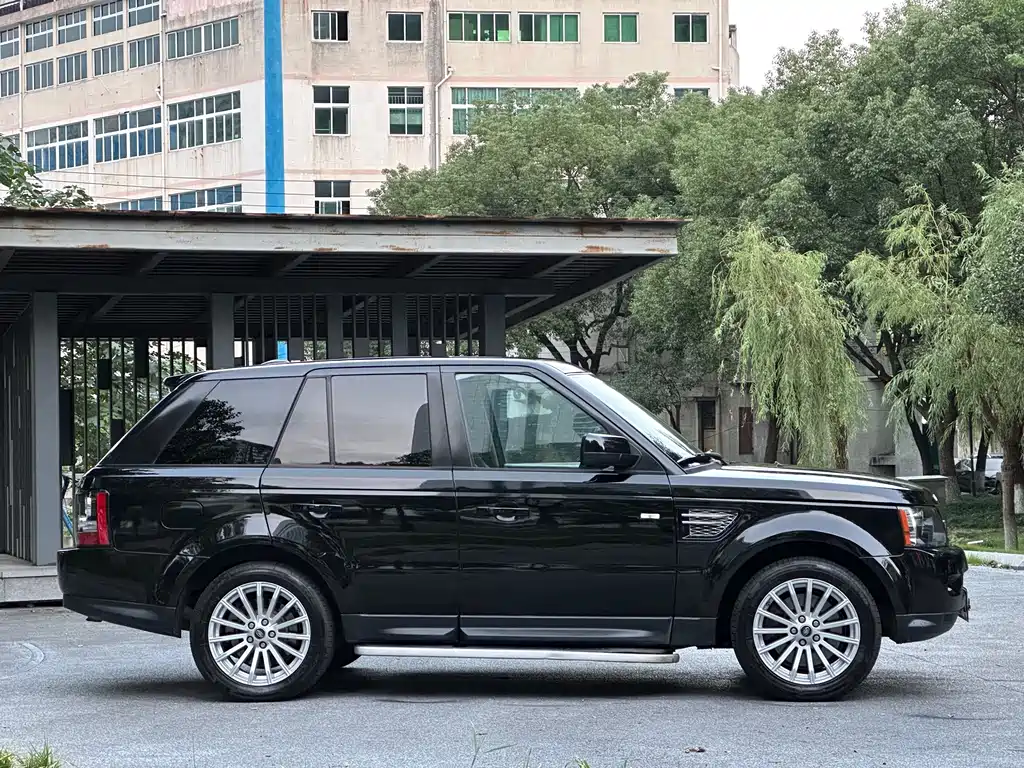 Land Rover Sport — миниатюра 8