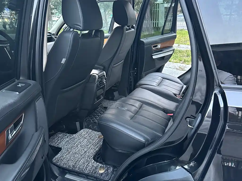 Land Rover Sport — миниатюра 10